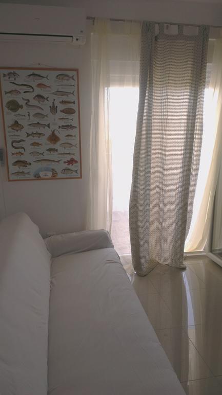 Apartment Feliks Мандре Экстерьер фото
